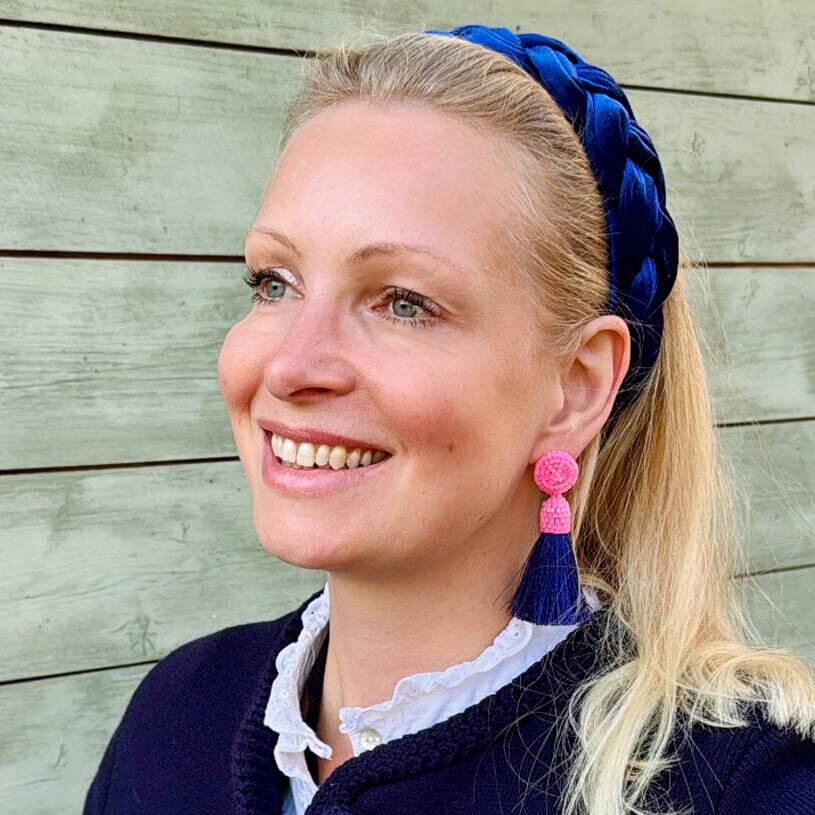 SchwesterSchwester Set aus rosa-dunkelblauen Perlen-Quastenohrringen und Samt-Haarreif in Dunkelblau Schlussverkauf
