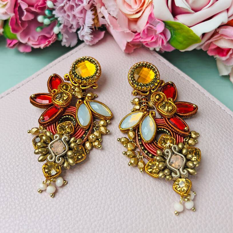 SchwesterSchwester Große Soutache-Ohrringe in Gold, Champagner und Braun Zeitlich begrenztes Angebot